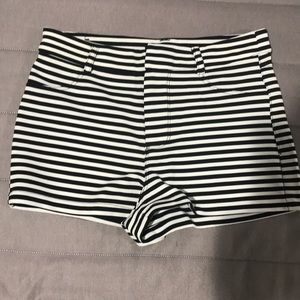 F21 shorts